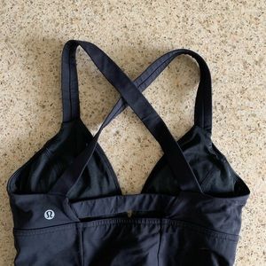 Lululemon Black sports bra